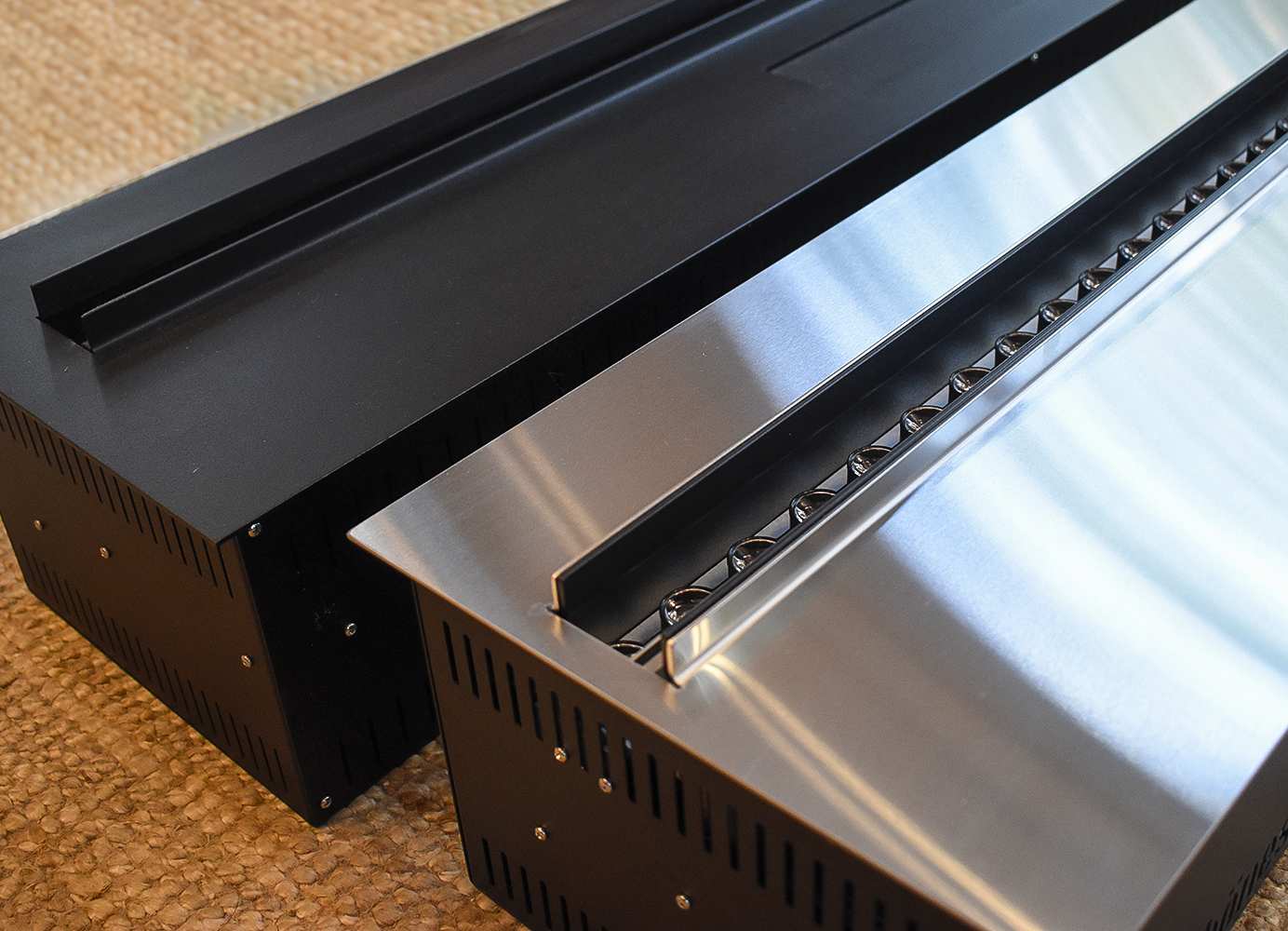 Электроочаг Schönes Feuer 3D FireLine 1000 Pro со стальной крышкой